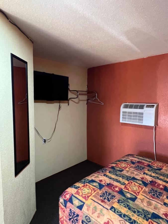 Economy Inn 오데사 외부 사진
